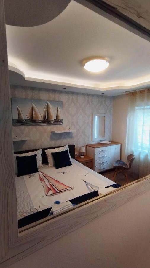 Apartments Aleksandra ริซาน ภายนอก รูปภาพ