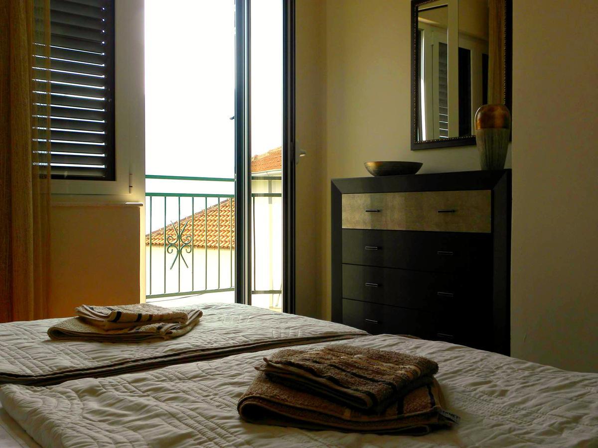 Apartments Aleksandra ริซาน ภายนอก รูปภาพ